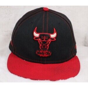 VTG NEW ERA Hardwood Classics Chicago Bulls Fitted Hat Men's 7 1/2 Black Red Cap